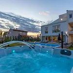 Eni Villa